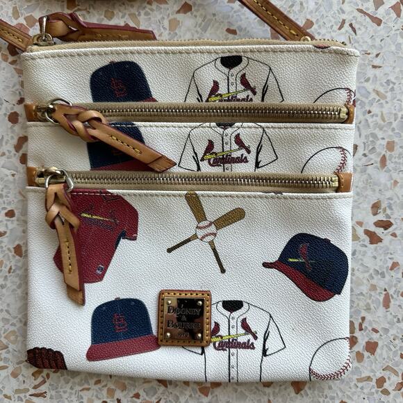 Dooney & Bourke St. Louis Cardinals MLB Leather Crossbody Purse Bag - Picture 1 of 10